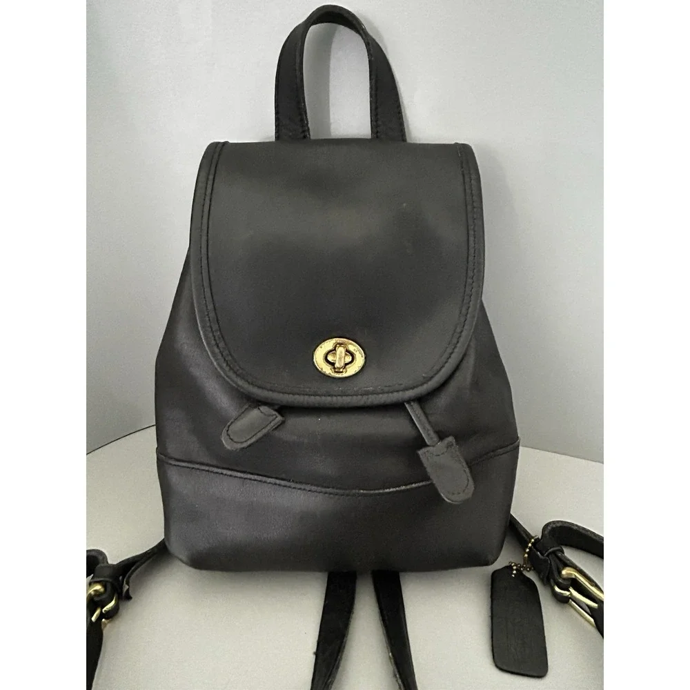Vintage COACH 9960 Black Leather Backpack Bag Turnlock Brass Hardware Y2K 90s